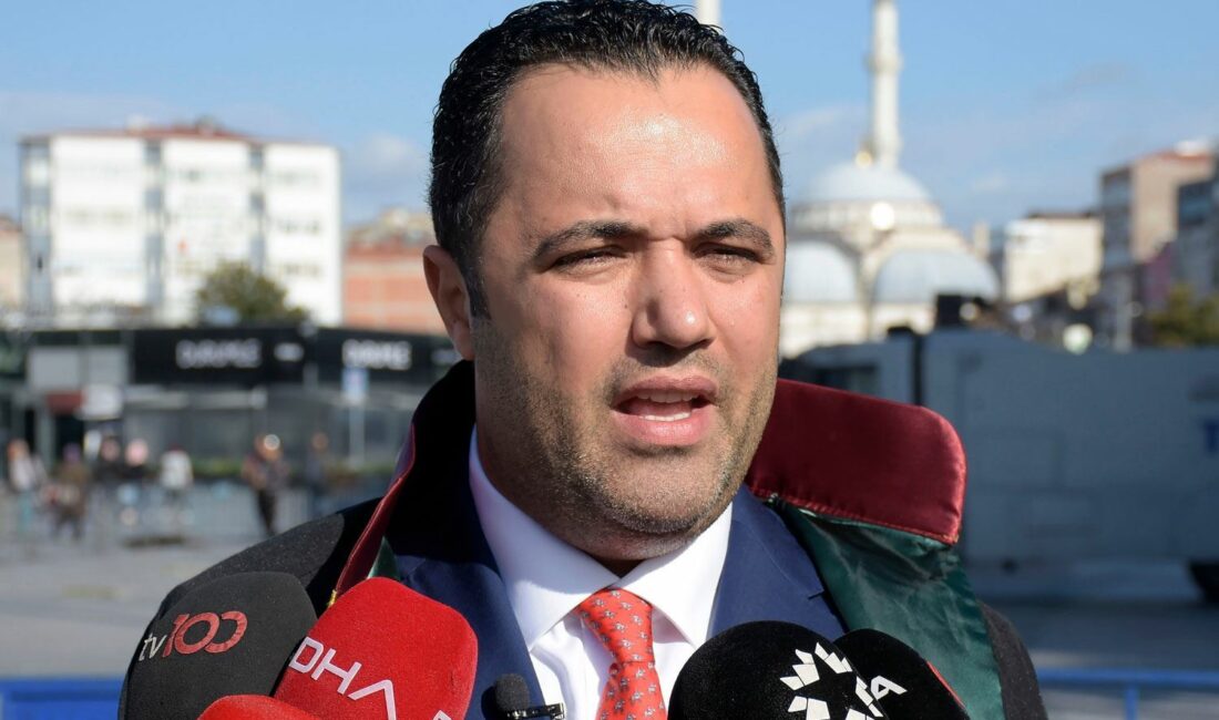 Avukat Rezan Epözdemir tutuklandı Avukat Rezan Epözdemir, hakkında mali ve terör suçlarından yürütülen soruşturmalar
