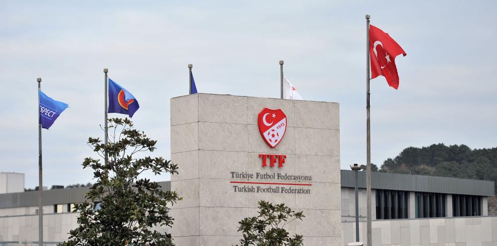 Önümüzdeki hafta Avrupa kupaları eleme turlarında mücadele edecek Fenerbahçe, Beşiktaş