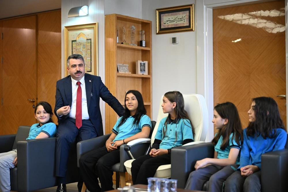 Bursa'nın Yıldırım Belediyesi, 2025-2026 Eğitim Öğretim Yılı’nda ihtiyaç sahibi öğrencilere