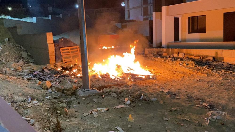 Bursa'nın İnegöl ilçesinde yapımı devam eden site inşaatında bekçi tarafından