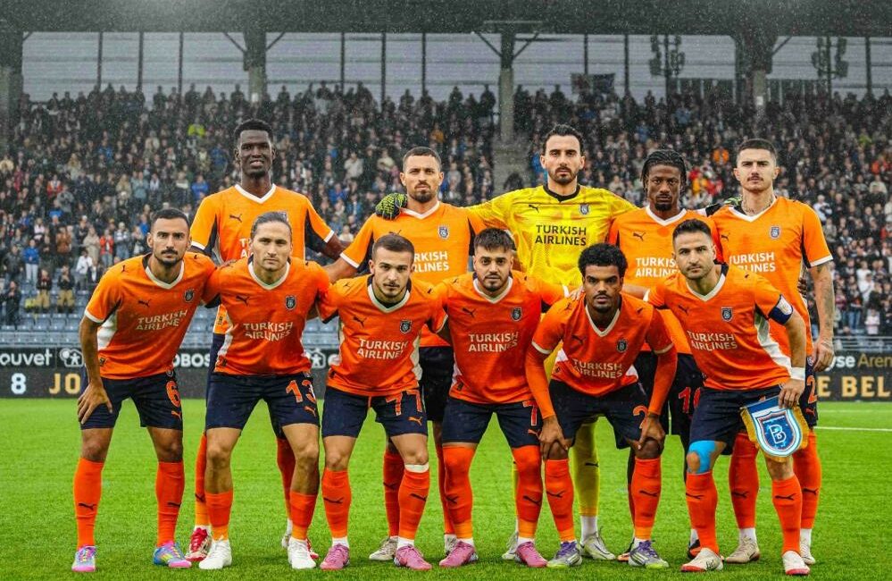 Başakşehir, play-off için sahaya çıkıyor Başakşehir, UEFA Konferans Ligi 3. Eleme Turu'nda 3-1 galip geldiği