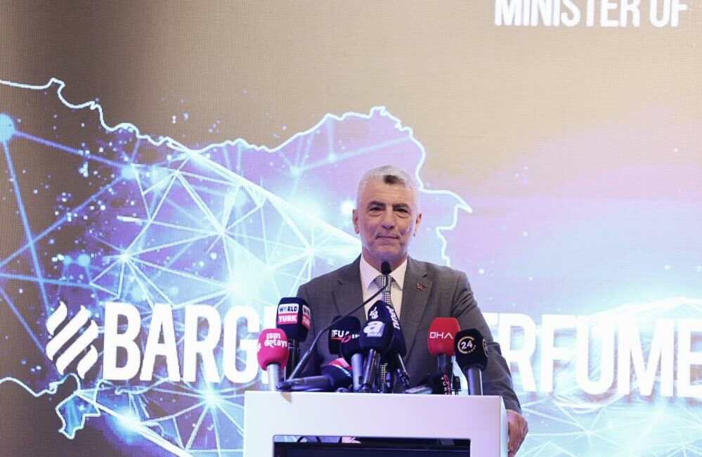 Ticaret Bakanı Ömer Bolat, Türk müteahhitlik sektörünün Afrika ülkelerine yaptığı
