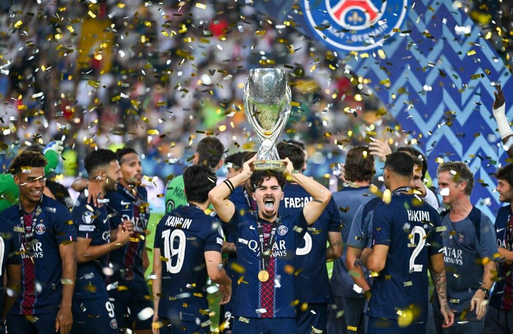 UEFA Süper Kupa'da Paris Saint-Germain, normal süresi 2-2 sona eren