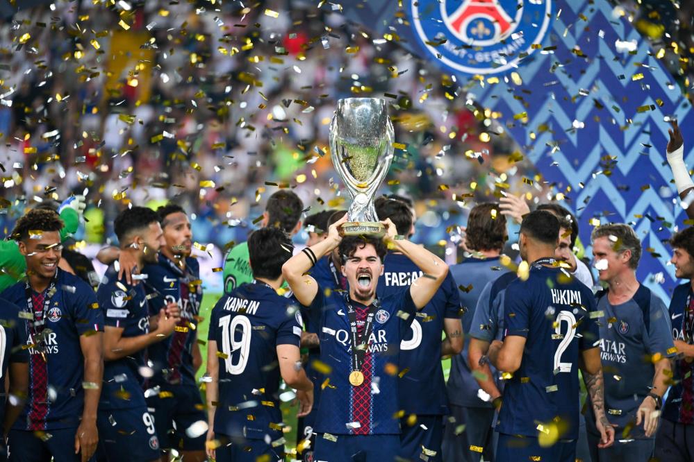 UEFA Süper Kupa'da Paris Saint-Germain, normal süresi 2-2 sona eren