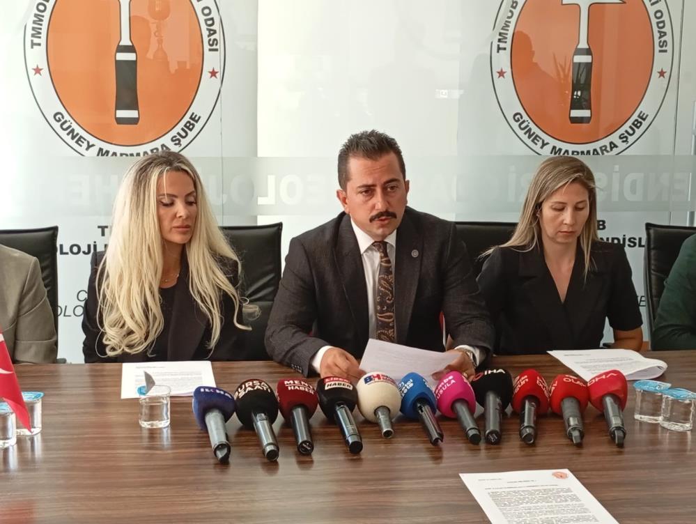 Marmara Depremi'nin 26. yılında Jeoloji Mühendisleri Odası'ndan kritik uyarı geldi: