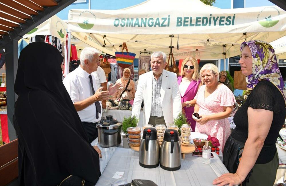 Bursa'da Osmangazi Belediyesi, kadınların üretim ve ekonomiye katılımını teşvik etmek