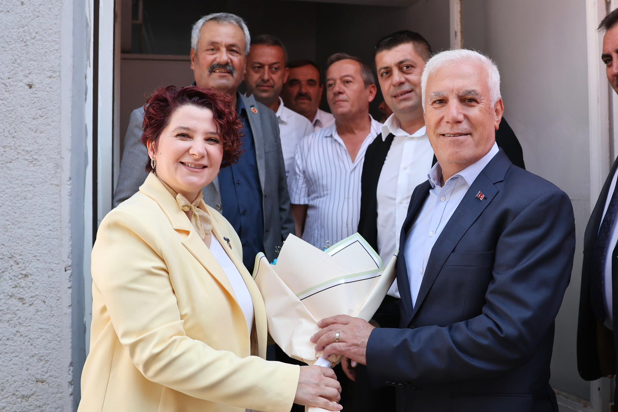 Bursa Büyükşehir Belediye Başkanı Mustafa Bozbey, hakkındaki "AK Parti'ye geçebileceği"
