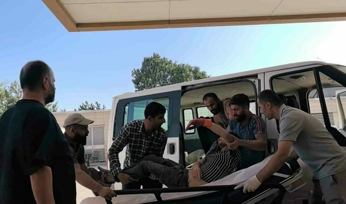 Bursa’nın İnegöl ilçesinde yapımı devam eden toplu konutların inşaatında tazyikli