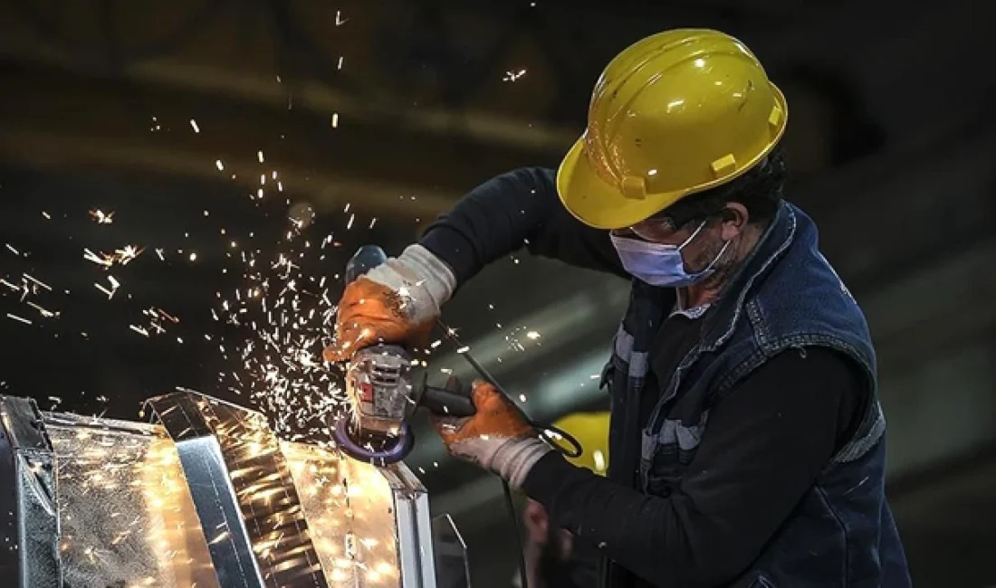 Sanayi üretiminde yıllık yüzde 8,3 artış Haziran ayında sanayi üretimi yıllık yüzde 8,3, aylık yüzde 0,7