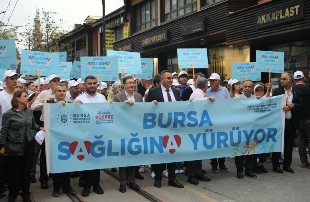 Bursa Büyükşehir Belediyesi, ‘Halk Sağlığı Haftası’ çerçevesinde düzenlediği "Bursa Sağlığına