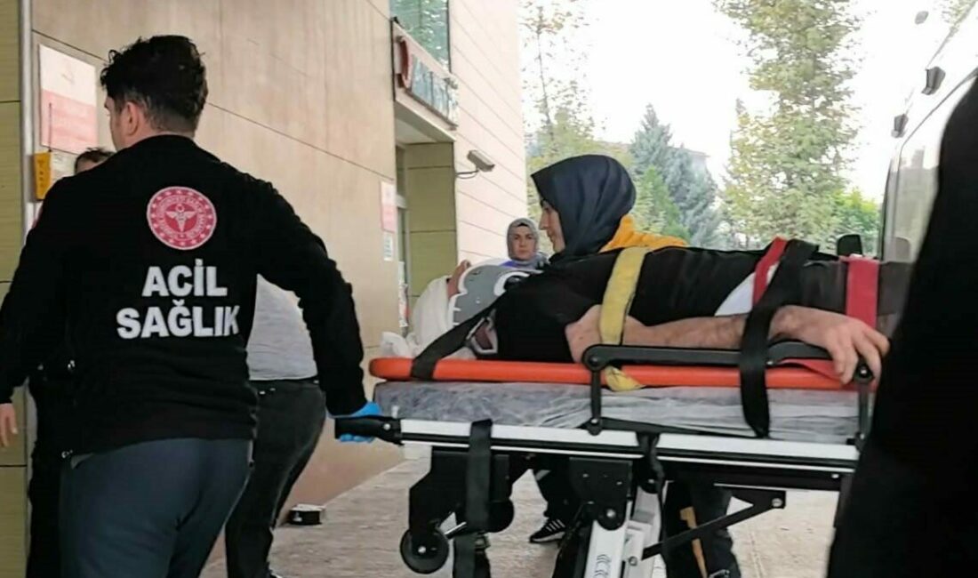 Bursa’nın İnegöl ilçesinde bir mobilya fabrikasında başına makine çarpan işçi