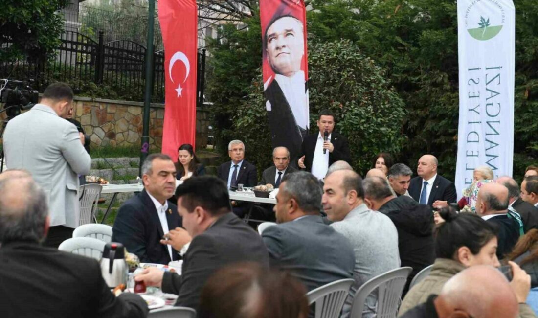Osmangazi Belediye Başkanı Erkan Aydın, 35’inci mahalle buluşmasını gerçekleştirdi. Başkan