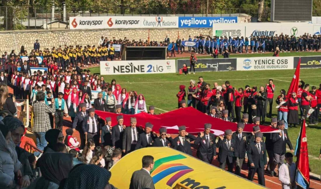 İnegöl’de 17 yıl sonra bir ilk Bursa’nı İnegöl ilçesinde, Cumhuriyetin 102. yıl dönümü kutlamaları 17 yıl