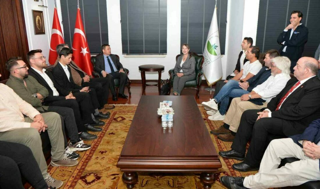 Osmangazi Belediyesi’nden “Stop Radicalization” projesine destek Osmangazi Belediyesi, radikalleşmenin spor yoluyla önlenmesini hedefleyen Erasmus+ Sport kapsamında