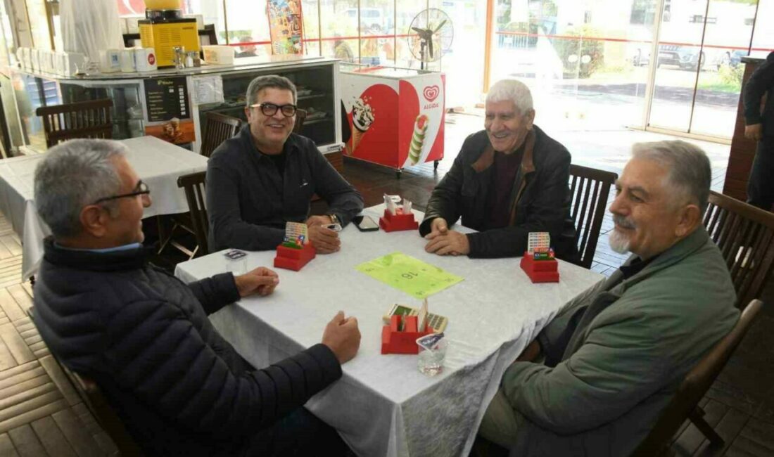 Osmangazi’de briç turnuvası göz doldurdu Osmangazi Belediyesi, zeka ve strateji tutkunlarını aynı masada buluştu. Osmangazi