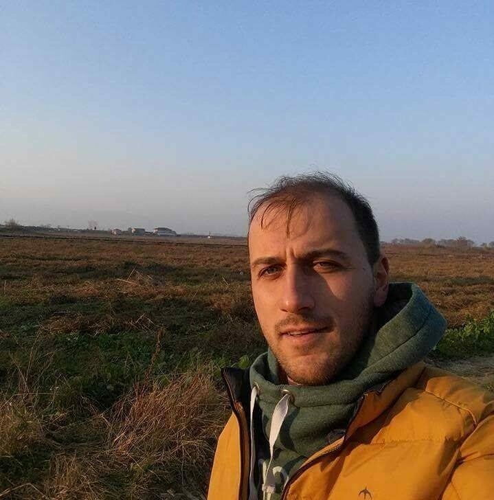 Bursa’nın Orhangazi ilçesinde halı sahada arkadaşları ile futbol oynarken rahatsızlanan