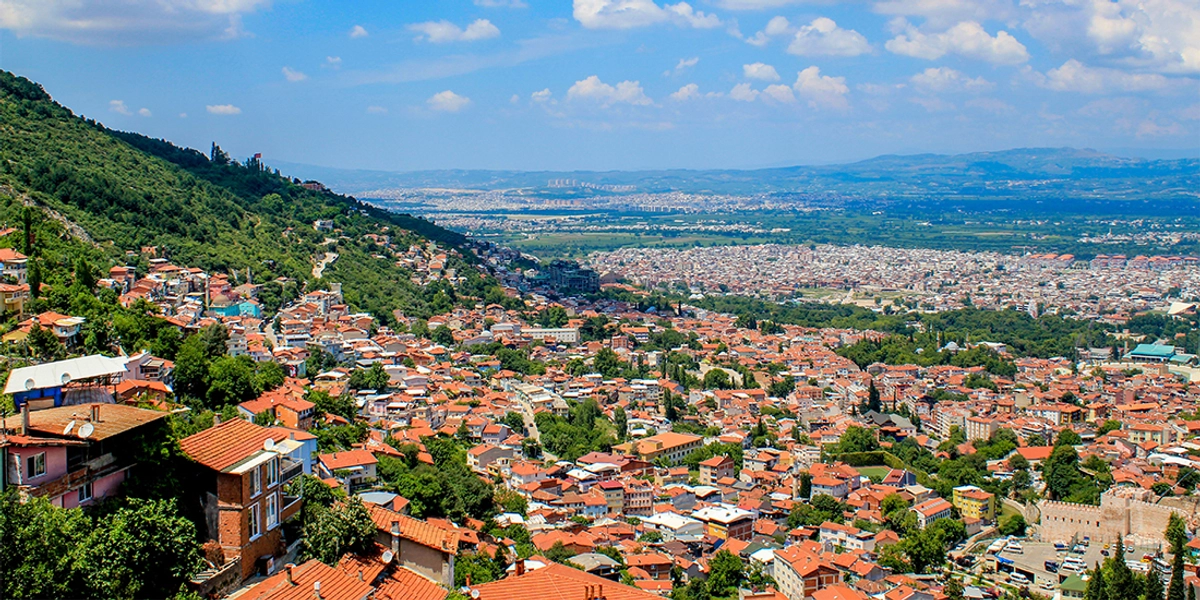Cumhuriyet tarihinin en kapsamlı konut hamlelerinden biri olan 500 bin