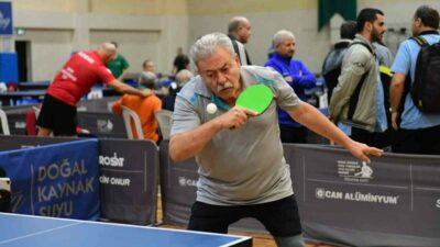 Osmangazi Belediyesi’nin destekleriyle Bursa Veteran Masa Tenisçileri Spor Kulübü tarafından