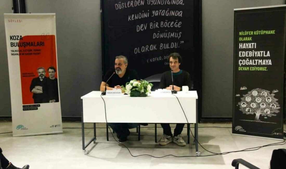 Nilüfer Belediyesi’nin düzenlediği “Koza Buluşmaları” söyleşilerinin konuğu olan ünlü yazar
