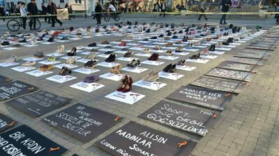 Bursa’nın Mudanya ilçesinde 25 Kasım Kadına Yönelik Şiddete Karşı Uluslararası